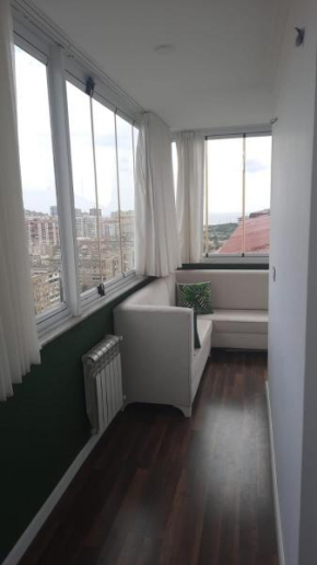Azerbaycan Baku Ferah şık konforlu daire